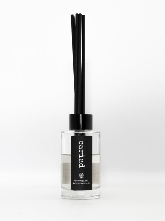 Cariad Scented Reed Diffuser 100ml Black Pomegranate.