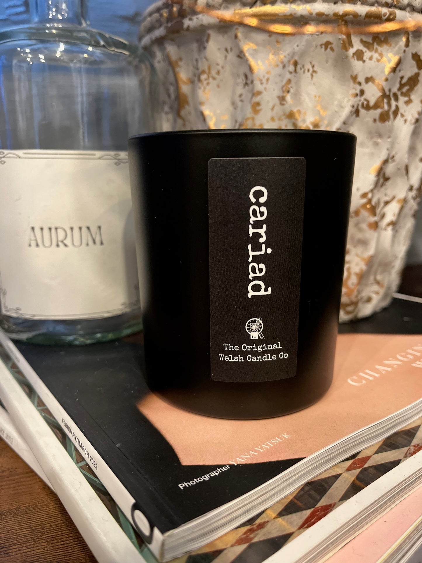 Cariad scented soy candle in luxury black jar - the perfect Welsh gift